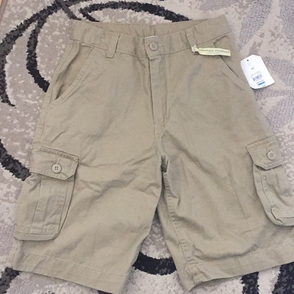 Other - Khaki shorts! Boys Other - Khaki shorts! Boys
